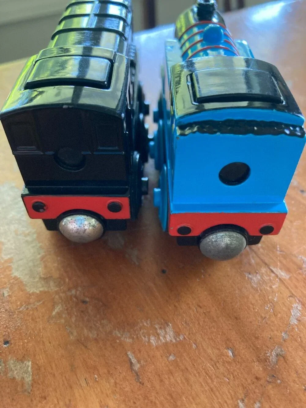 Diesel  & Thomas & Friends Diecast Motorized Battery Operated for Wooden Tracks